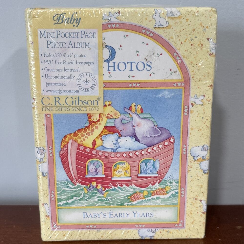 CR GIBSON mini Pocket Page Photo Album Baby Shower Gift Noah’s Ark Cathy Heck
